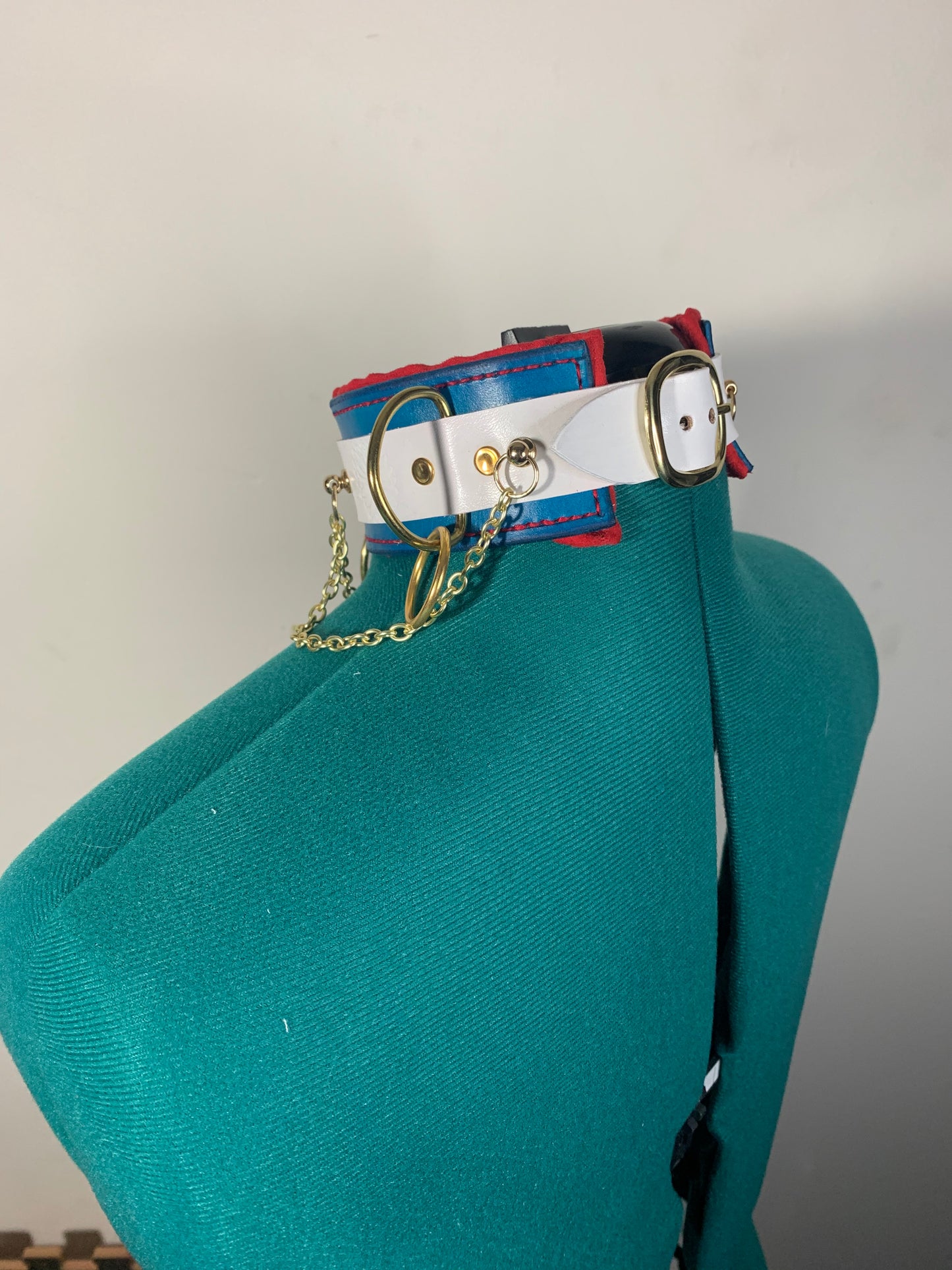 "Relentless" Leather Collar