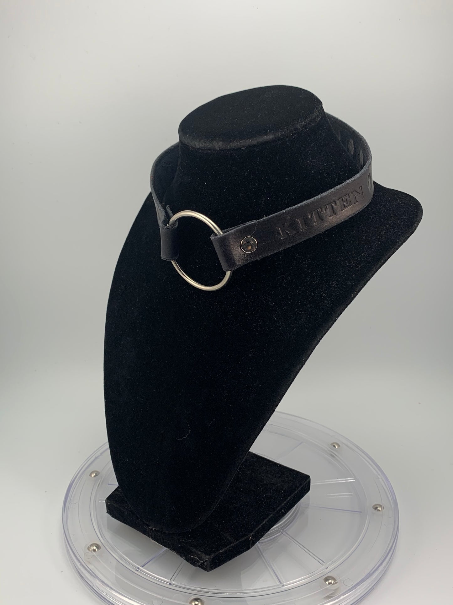 Kitten Version 4 Leather Choker Collar