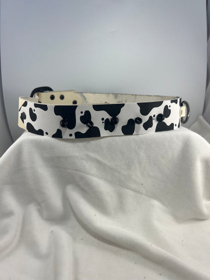 Thick Cow Patterned White Base Leather Collar